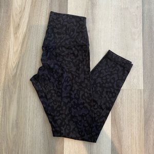 Lululemon Align 25”